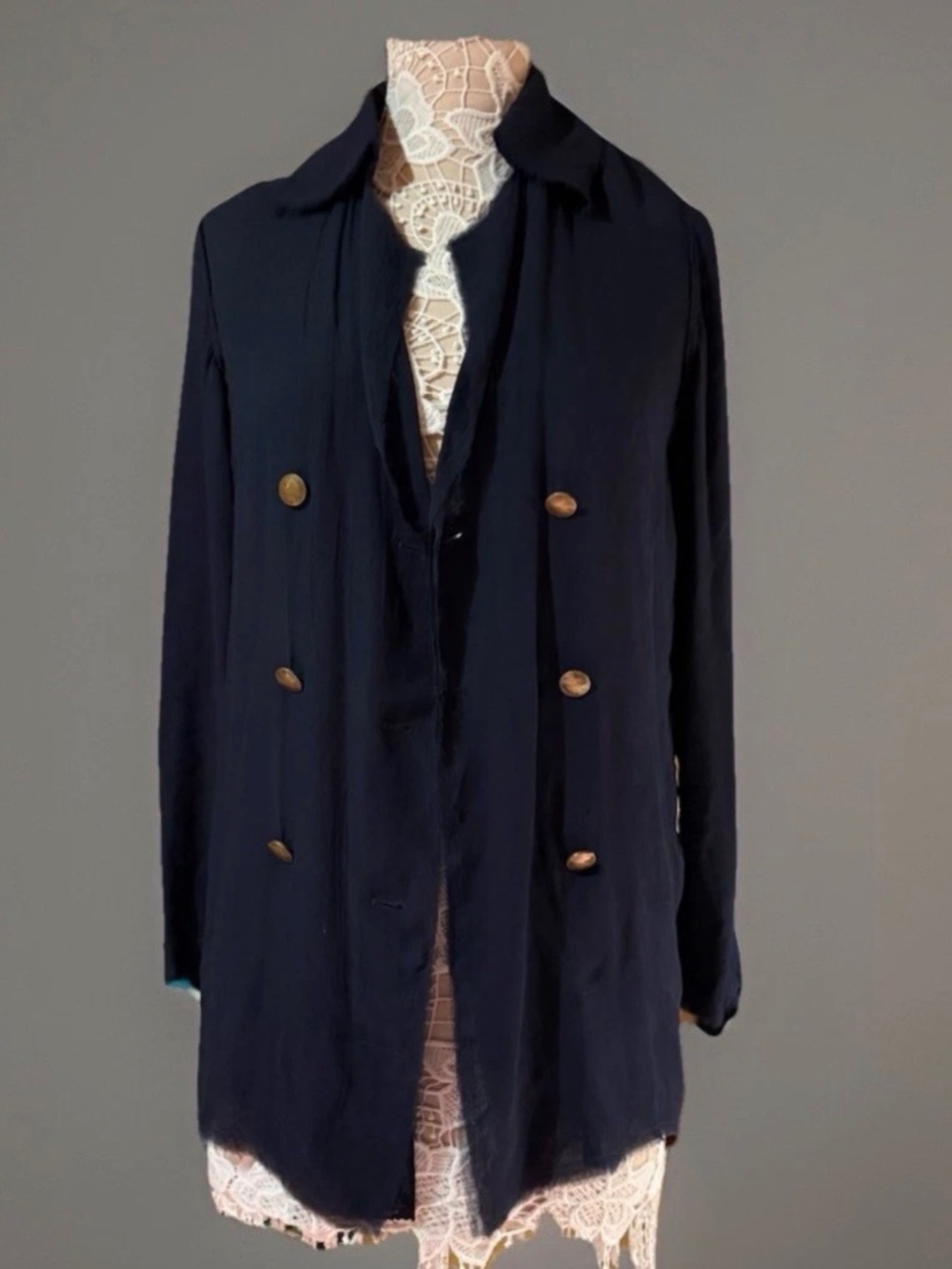 Lavin 100% Silk Light Jacket Gold Buttons- Navy Blue Summer 2008 Runway Size 36
